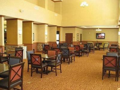 Hotel Express Ontario By Ihg