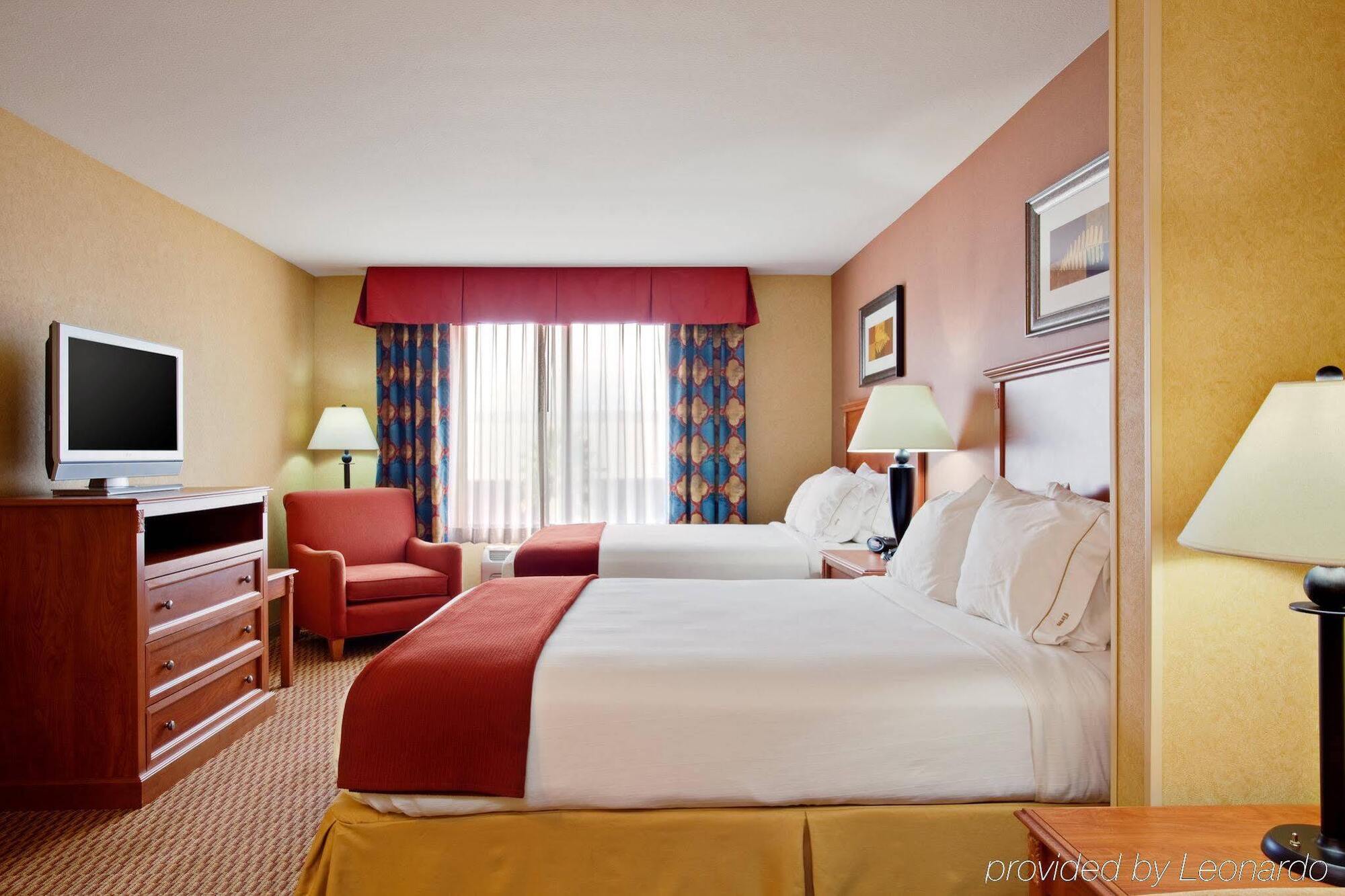 Express Ontario By Ihg Hotel